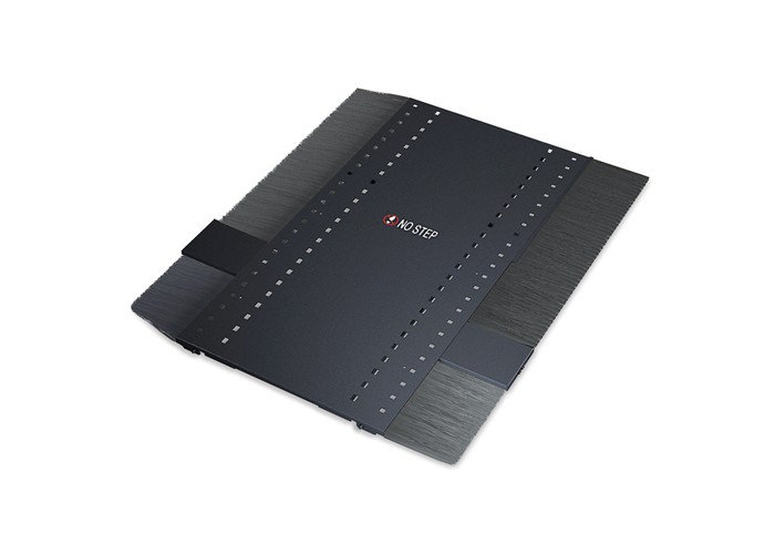 Крышка шкафа NetShelter SX APC AR7252