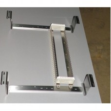 Скоба-держатель плинтов Corning C39104-A123-B60